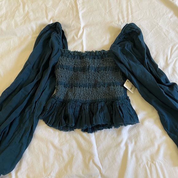 Free people pretty blue blouse. New with tags! - Picture 2 of 3